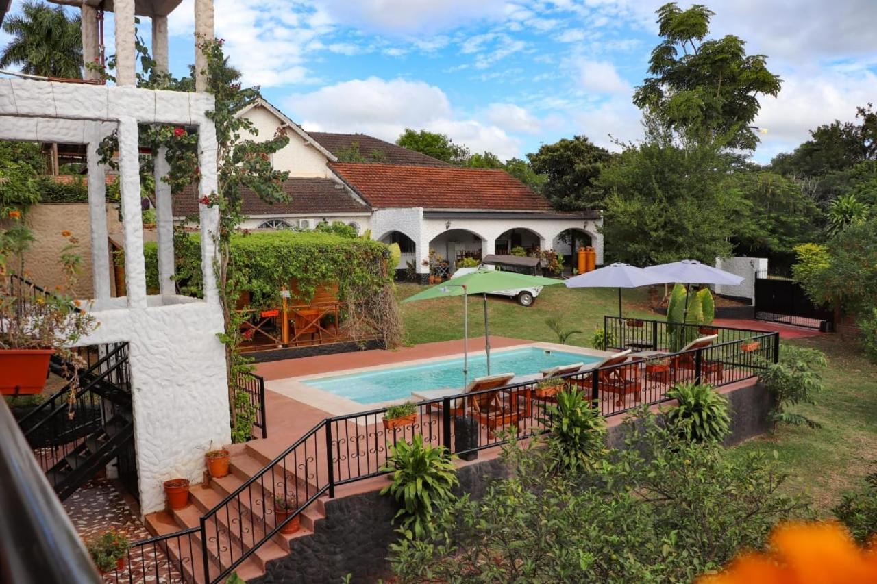 Mediterraneo Suites Puerto Iguazu Exterior photo