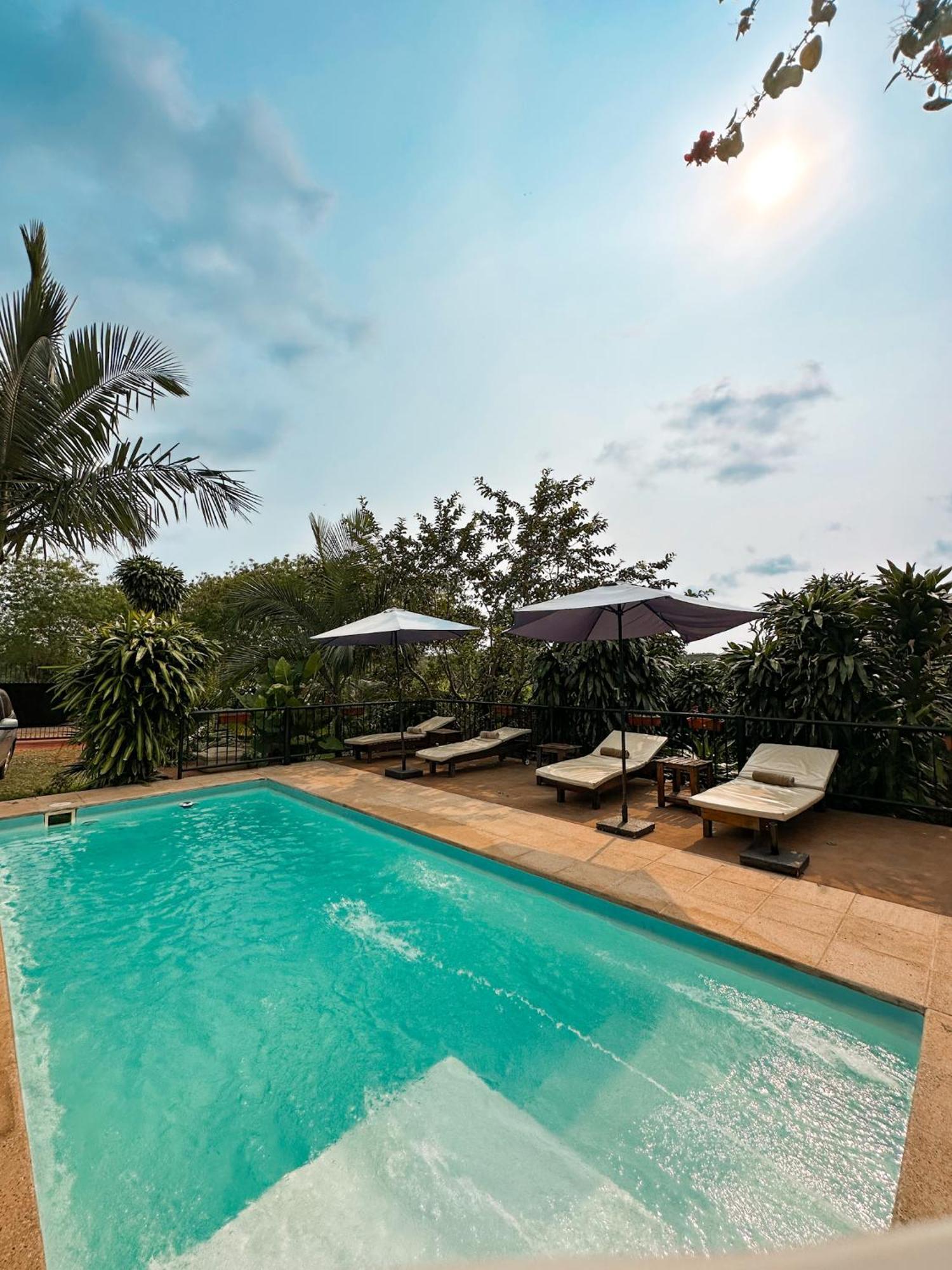 Mediterraneo Suites Puerto Iguazu Exterior photo